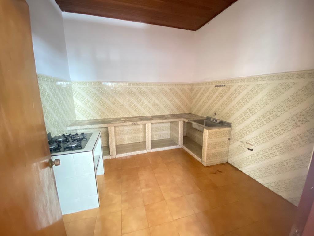 casa en alquiler cartago (8)