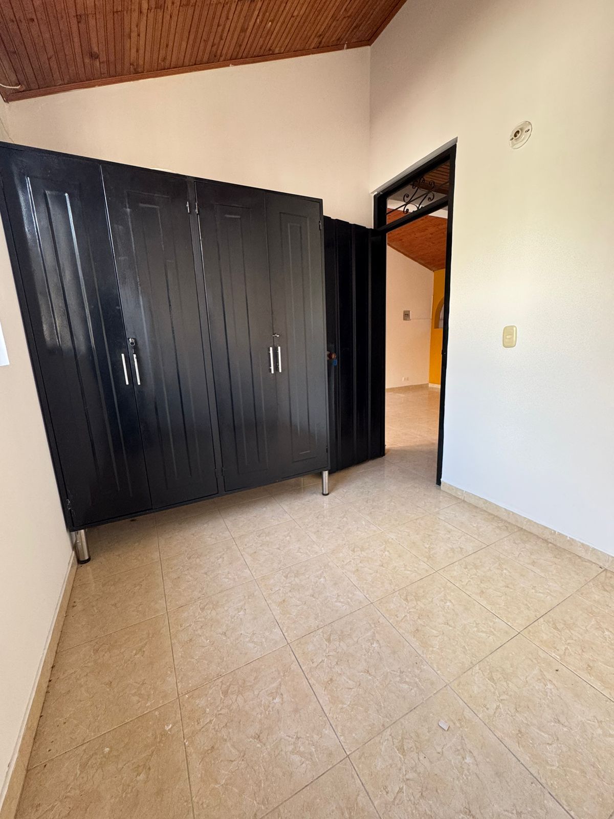 casa renta cartago (8)